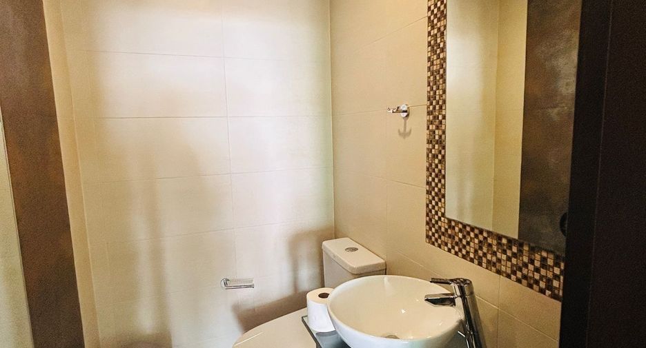 For sale and for rent 2 bedrooms condo in Mueang Phuket, Phuket