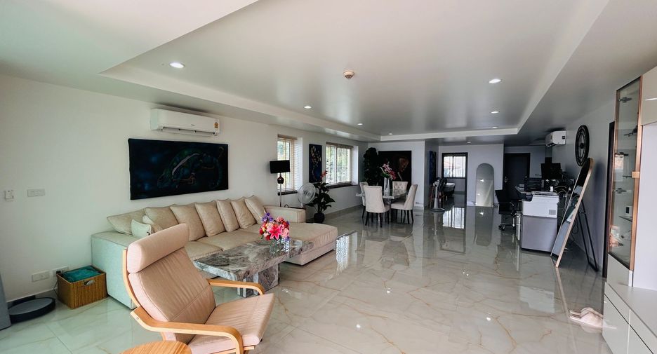 For sale and for rent 2 bedrooms condo in Mueang Phuket, Phuket