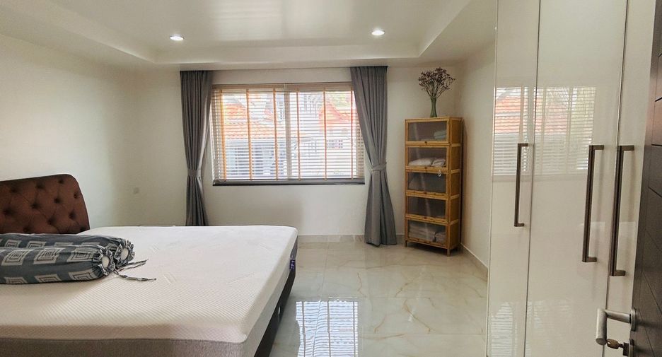 For sale and for rent 2 bedrooms condo in Mueang Phuket, Phuket