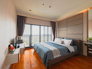 For sale 1 bed condo in Khlong Toei, Bangkok