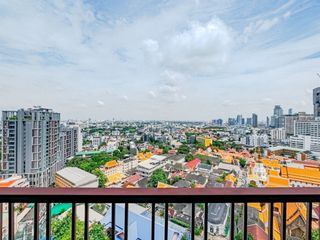 For sale 1 bed condo in Khlong Toei, Bangkok