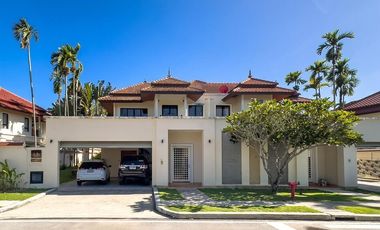 For rent 4 bedrooms villa in Thalang, Phuket