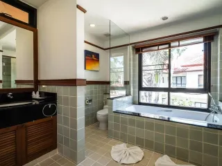 For rent 4 bedrooms villa in Thalang, Phuket