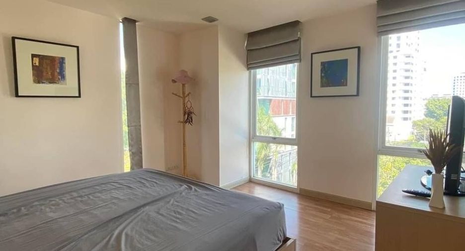 Condo en alquiler de 2 habitaciones en Khlong Toei, Bangkok
