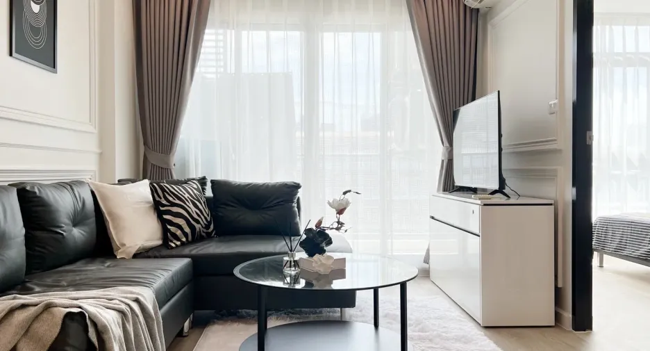 For sale and for rent 1 bed condo in Phra Khanong, Bangkok
