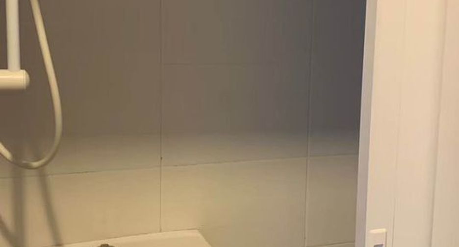 For rent 5 bedrooms condo in Sathon, Bangkok