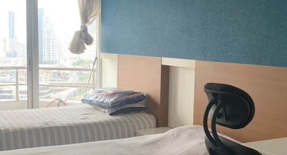 For rent 5 bedrooms condo in Sathon, Bangkok
