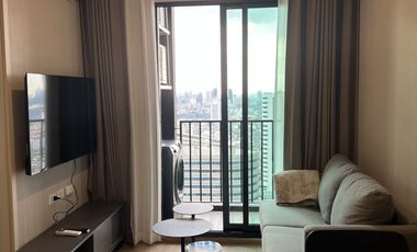 À louer 1 chambre condo à Huai Khwang, Bangkok