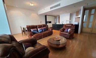 For sale 2 bedrooms condo in Yan Nawa, Bangkok