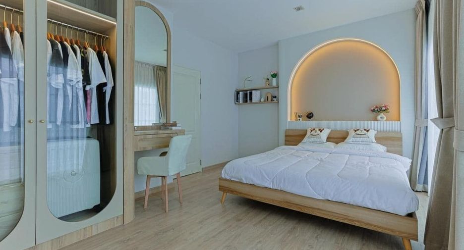 For rent 3 bedrooms house in Lat Krabang, Bangkok