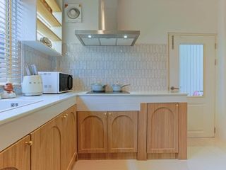Аренда 3 спальни дом в Лат Крабанг, Бангкок