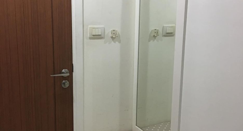 Аренда 2 спальни кондо в Щаттхана, Бангкок