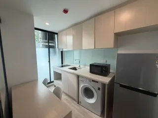 For rent 1 bed condo in Phra Khanong, Bangkok