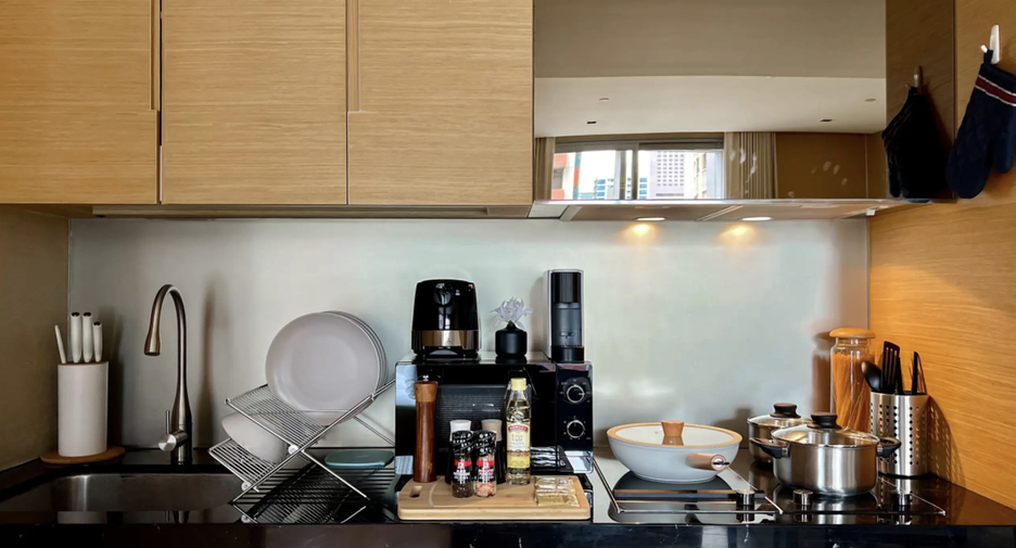 For rent 2 bedrooms condo in Sathon, Bangkok