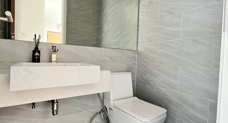 For rent 3 bedrooms house in Lat Krabang, Bangkok