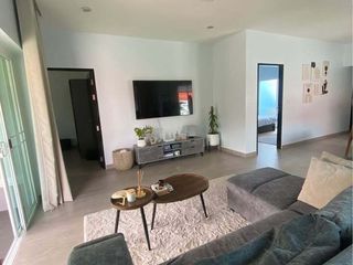 Casa en alquiler de 2 habitaciones en Thalang, Phuket