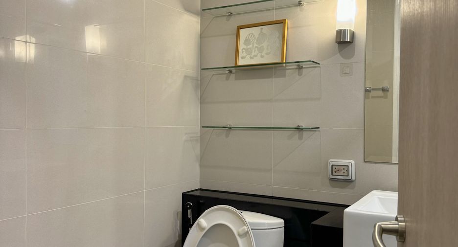 Wohnung zur Miete mit 1 Zimmer in Watthana, Bangkok