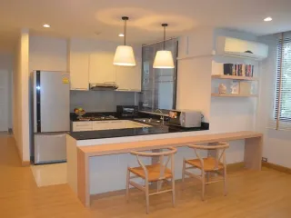 For rent 2 bedrooms apartment in Watthana, Bangkok