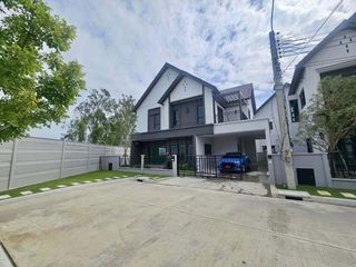 For rent 4 bedrooms house in Bang Phli, Samut Prakan