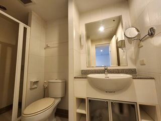 For sale 2 bedrooms condo in Watthana, Bangkok