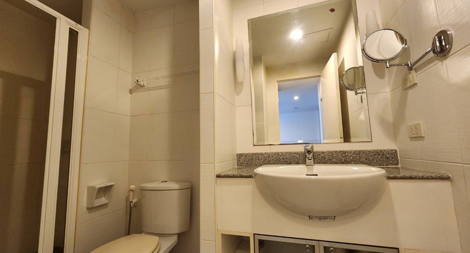 Condo en venta de 2 habitaciones en Watthana, Bangkok