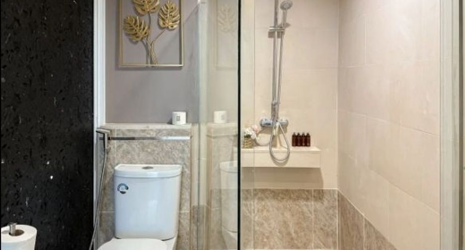 For rent 2 bedrooms condo in Sathon, Bangkok