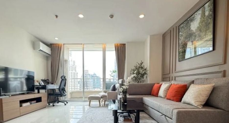 For rent 2 bedrooms condo in Sathon, Bangkok