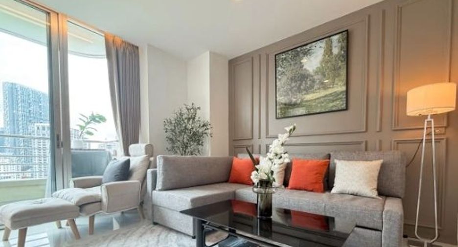 For rent 2 bedrooms condo in Sathon, Bangkok