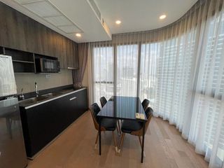 Condo en alquiler de 2 habitaciones en Bang Rak, Bangkok