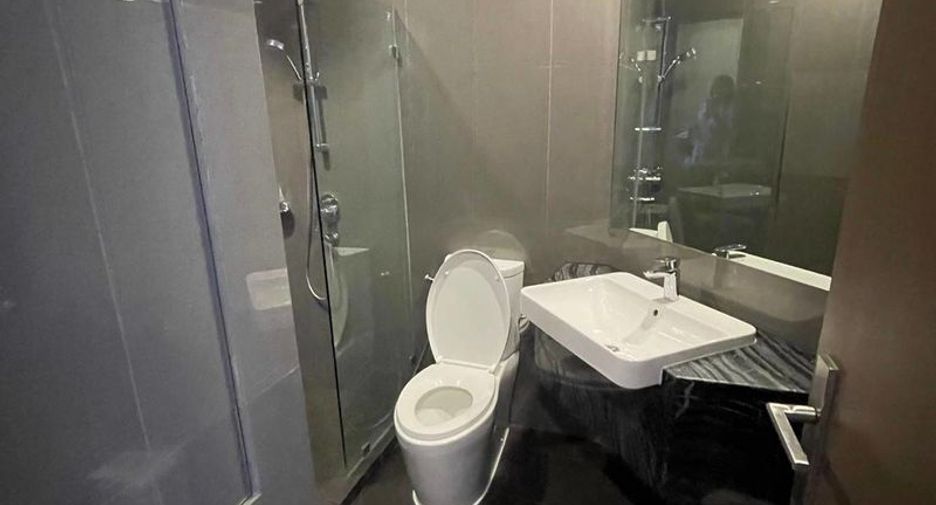 Wohnung zur Miete mit 2 Zimmer in Bang Rak, Bangkok