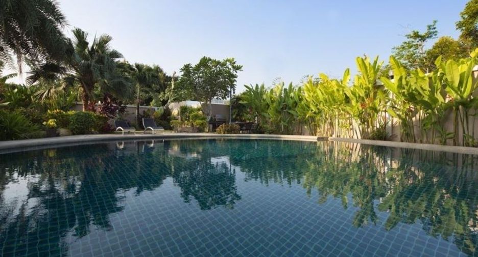For rent 4 bedrooms villa in Kathu, Phuket
