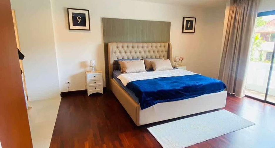 For rent 3 bedrooms villa in Mueang Phuket, Phuket