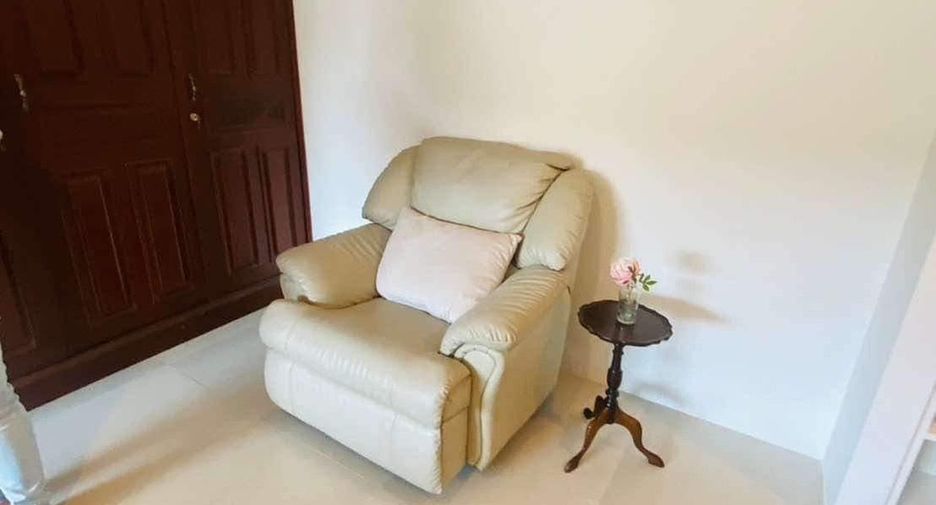 For rent 3 bedrooms villa in Mueang Phuket, Phuket