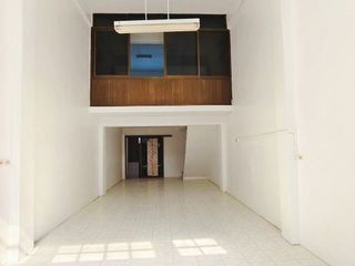 Local comercial en venta de 3 habitaciones en Bang Khae, Bangkok