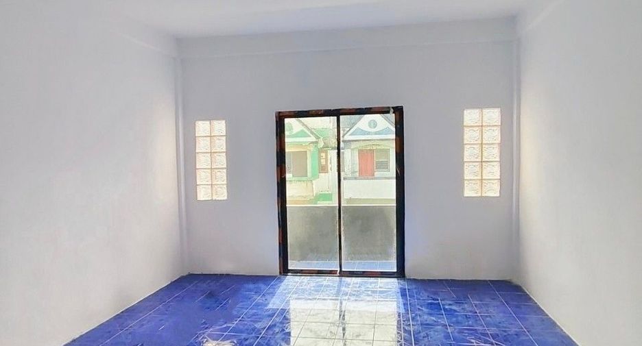 For sale 3 bedrooms retail Space in Bang Khae, Bangkok