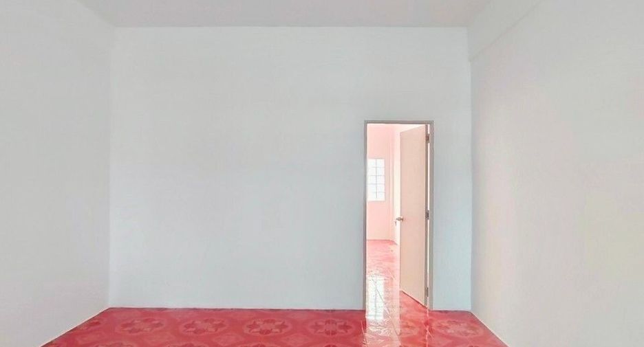 For sale 3 bedrooms retail Space in Bang Khae, Bangkok