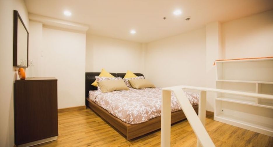 For rent 1 bed condo in Khlong Toei, Bangkok