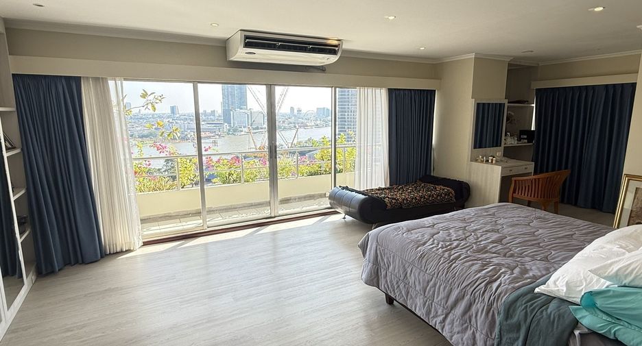 For sale 3 bedrooms condo in Sathon, Bangkok