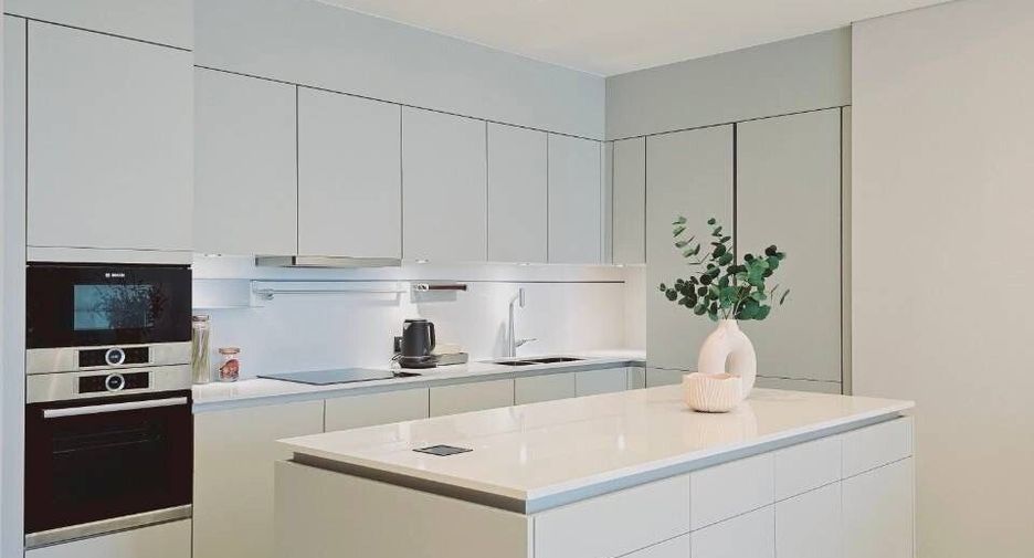 For rent 2 bedrooms condo in Pathum Wan, Bangkok