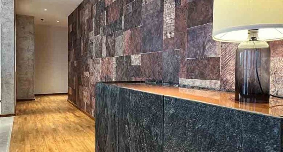 For sale 2 bedrooms condo in Pathum Wan, Bangkok