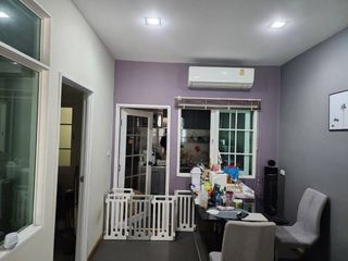 For sale and for rent 4 bedrooms townhouse in Phra Pradaeng, Samut Prakan