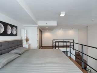 Продажа 2 спальни кондо в Банг Капи, Бангкок