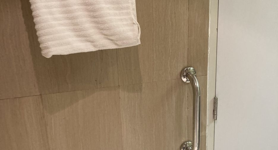 Wohnung zur Miete mit 1 Zimmer in Pathum Wan, Bangkok