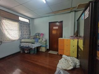 Haus zum Kauf mit 3 Zimmer in Lat Phrao, Bangkok
