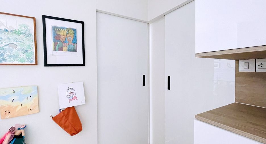 For sale 1 bed condo in Khlong Toei, Bangkok