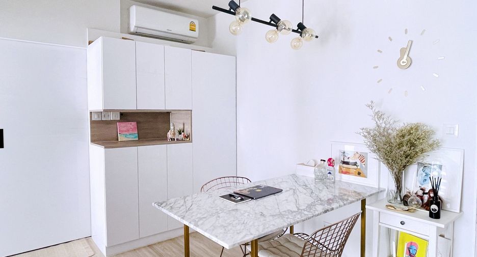 For sale 1 bed condo in Khlong Toei, Bangkok