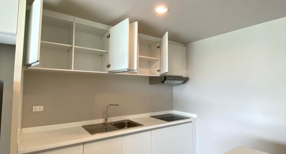 For sale 2 bedrooms condo in Mueang Phuket, Phuket