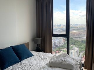 For rent 2 bedrooms condo in Phaya Thai, Bangkok
