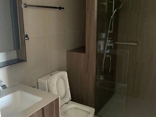 For rent 2 bedrooms condo in Phaya Thai, Bangkok
