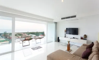 For rent 2 bedrooms condo in Mueang Phuket, Phuket